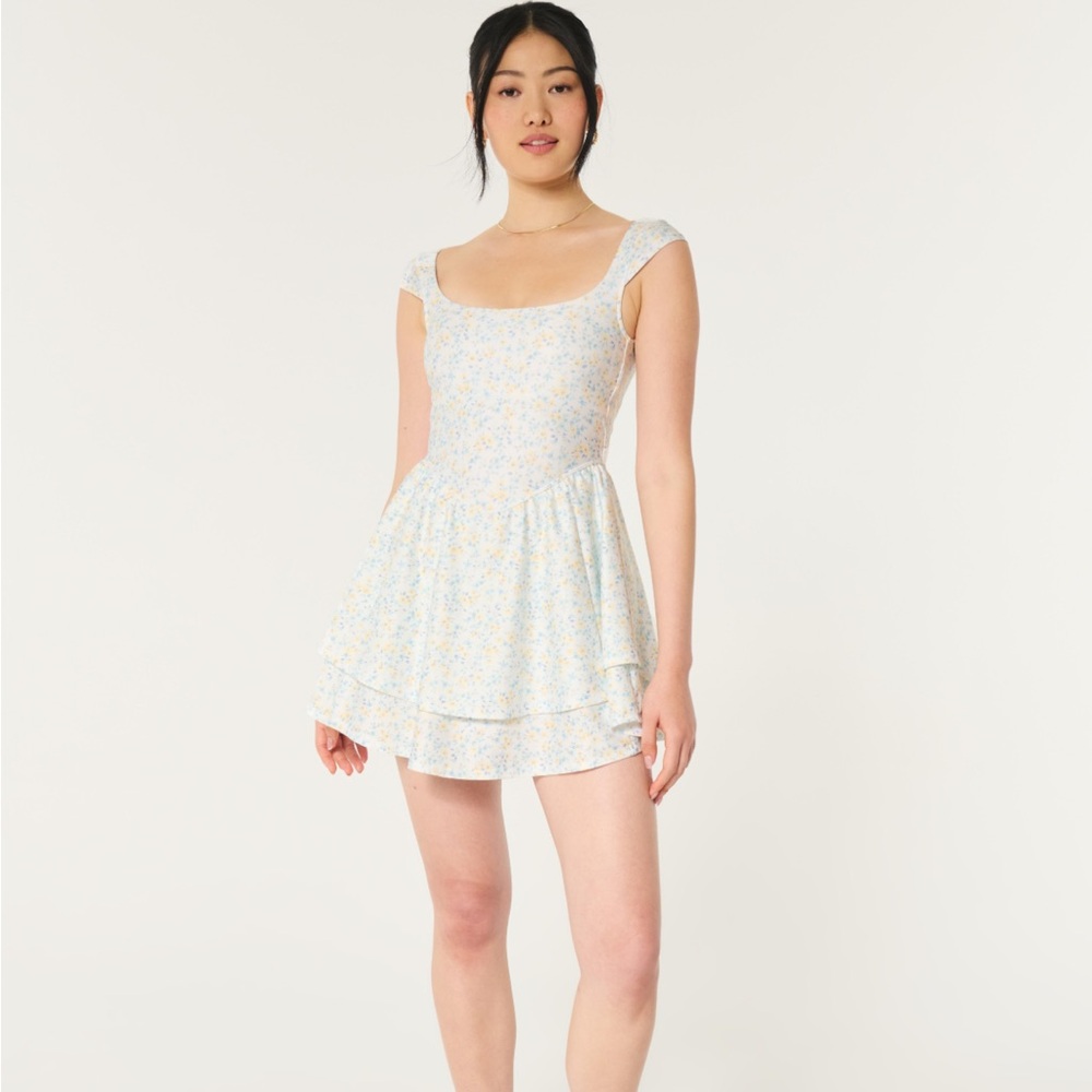 Gilly Hicks Active Layered Hem Dress White Floral